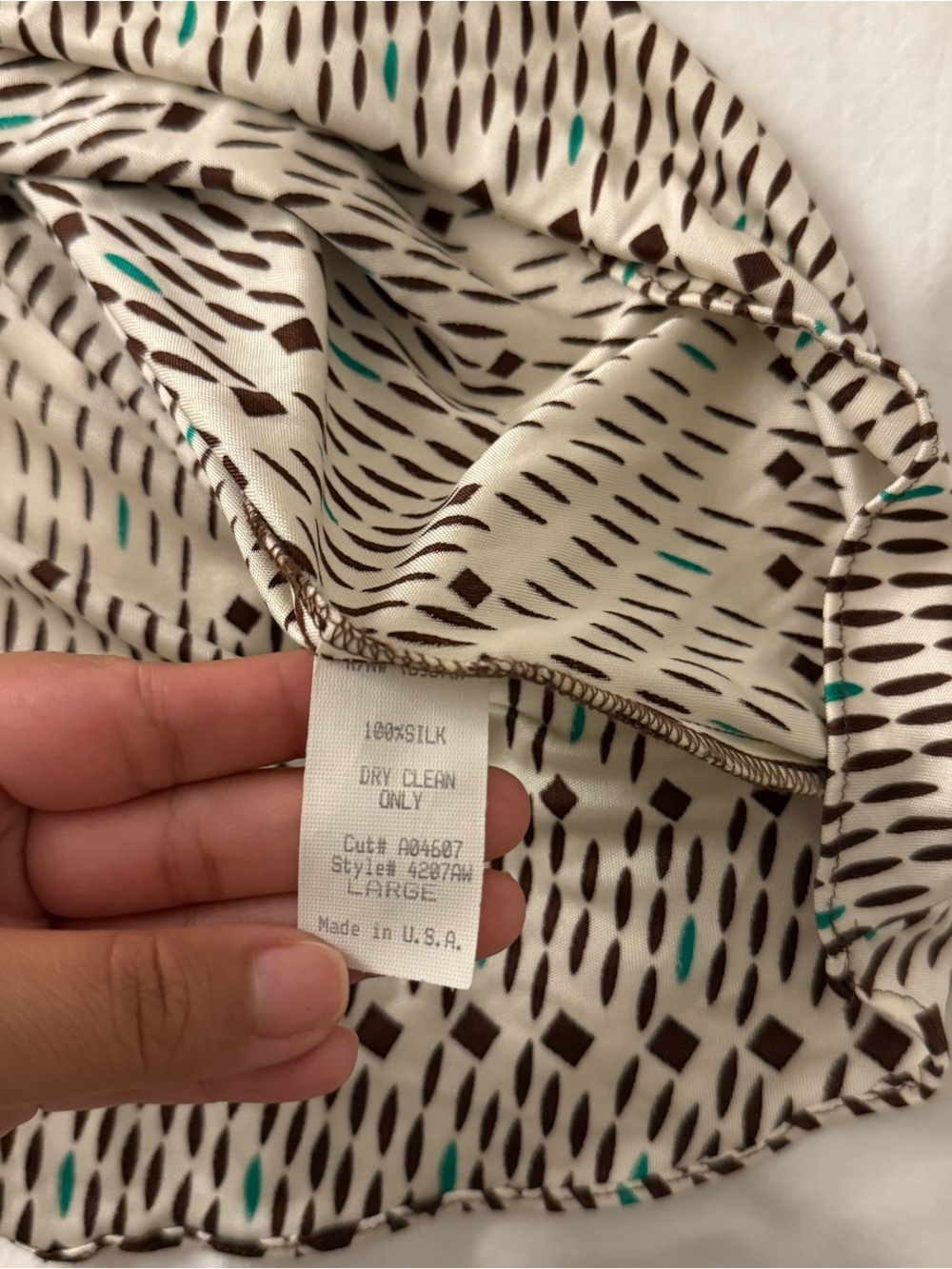 Y2K Sky 100 Percent Silk Geometric Boho Blouse Empire Waist Kimono Sleeve Top L - Picture 5 of 6